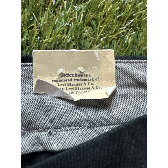 NWT Dockers Black Khaki Diem Straight Legged Womens 10 Metro Capri Pants - Picture 11 of 16